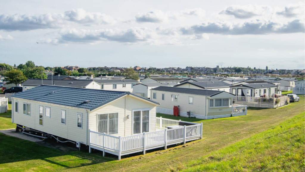 7 Potential Benefits of Investing in Mobile Home Parks