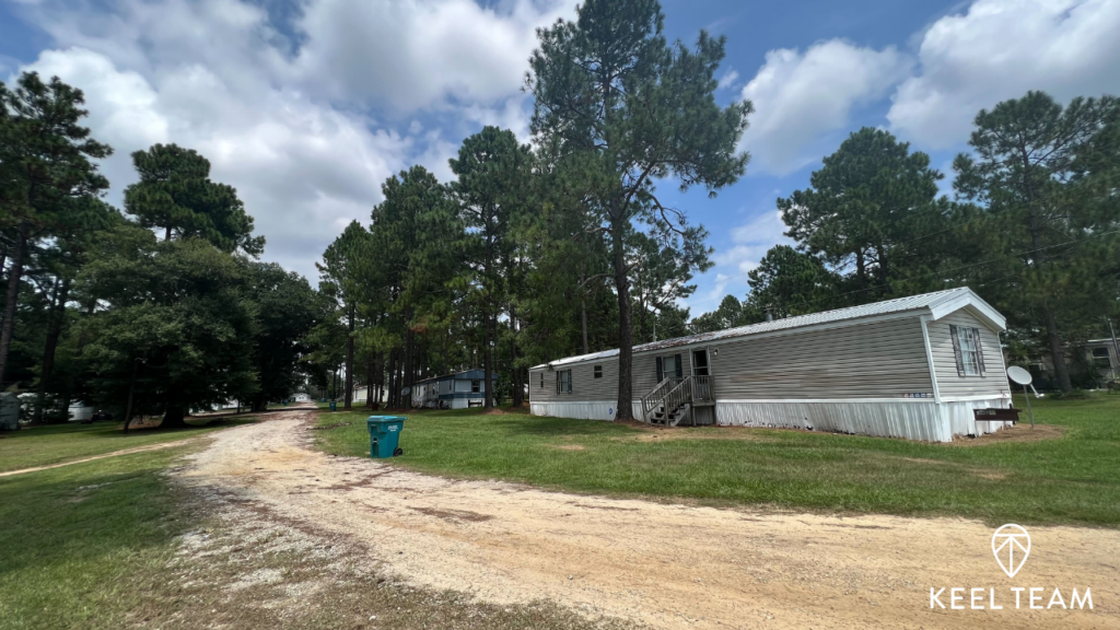 older mobile home park good condition