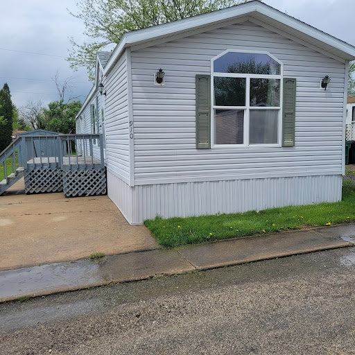 chicago, IL msa mobile home park photo 2